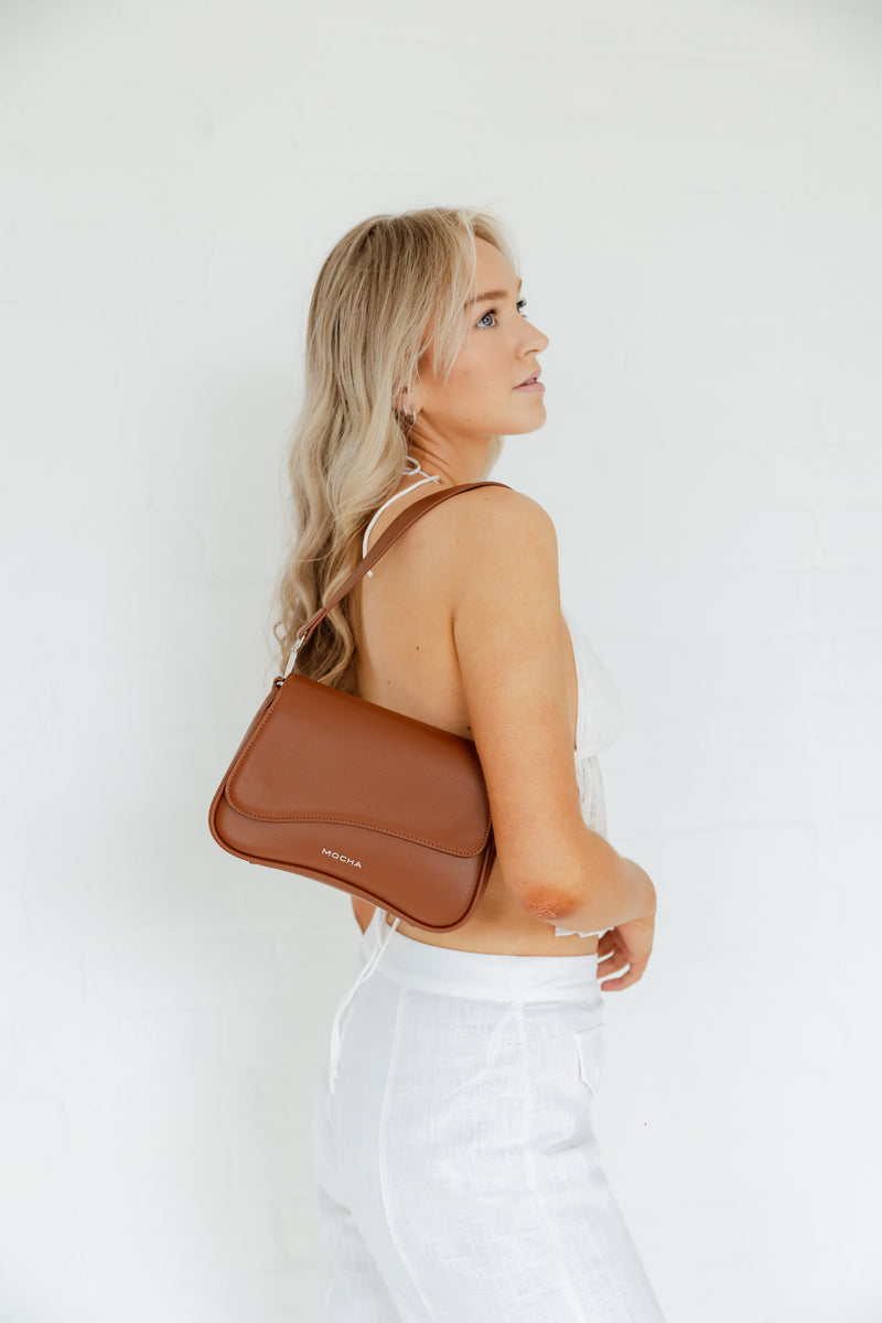 Mocha Zoe Wavy Crossbody Bag- Cocoa | Mocha Australia