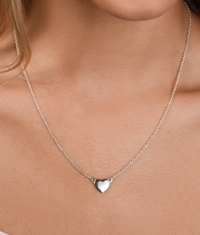 Von Treskow Cable Chain Necklace w/ Round Heart Pendant - Silver | Mocha Australia