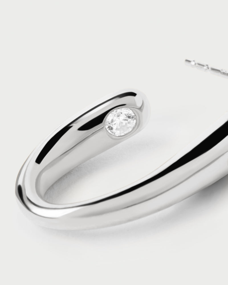 PDPAOLA Volta Hoop Earrings - Silver | Mocha Australia
