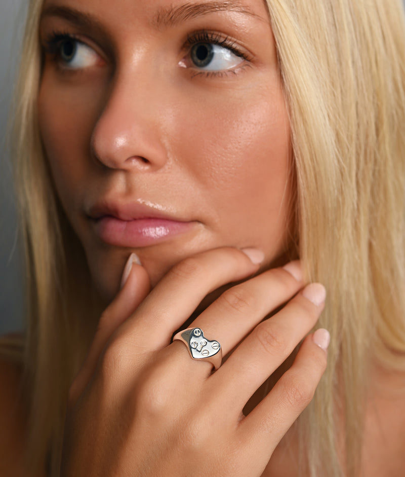 Von Treskow Small Padlock Ring - Silver | Mocha Australia