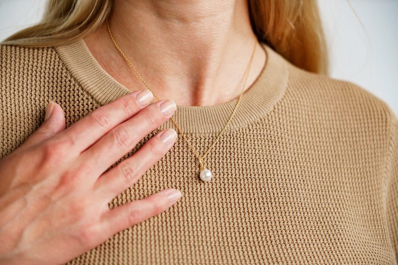 Georgini Adagio Effortless Glow Pearl Pendant - Gold | Mocha Australia