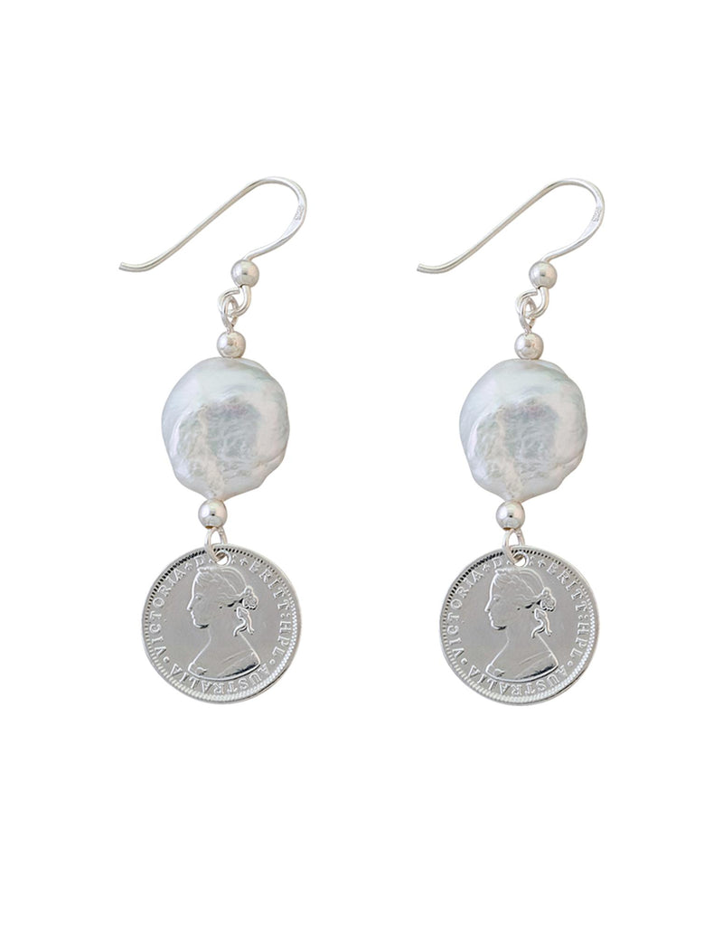 Von Treskow Token Earrings w/ Small Keshi Pearl - Silver | Mocha Australia