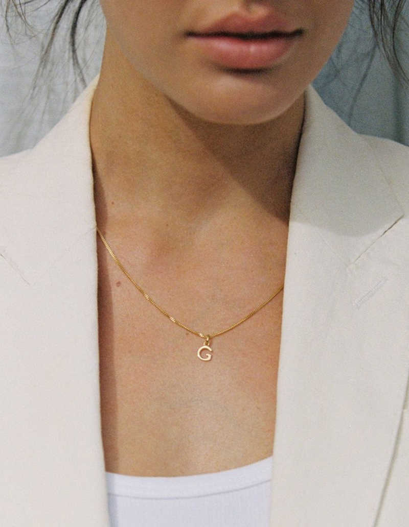 Kirstin Ash Outline Initial Charm w/ 18K Gold Vermeil | Mocha Australia