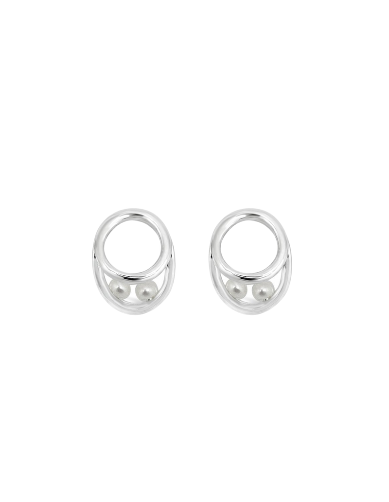 Ichu Eternal Pearl Earrings - Silver | Mocha Australia